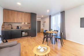 Oak Park Apartment
